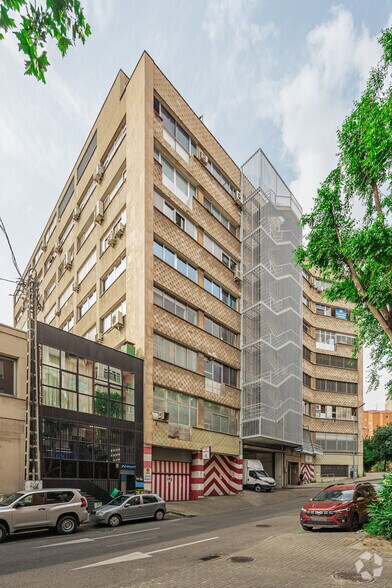 Calle Sebastián Gómez, 5, Madrid, Madrid à vendre - Photo de l’immeuble – Image 3 sur 4