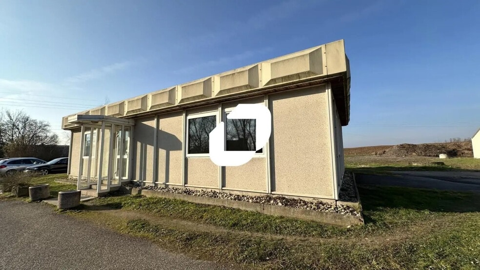 13 Rue Du Commerce, Geispolsheim à louer - Photo de l’immeuble – Image 3 sur 4