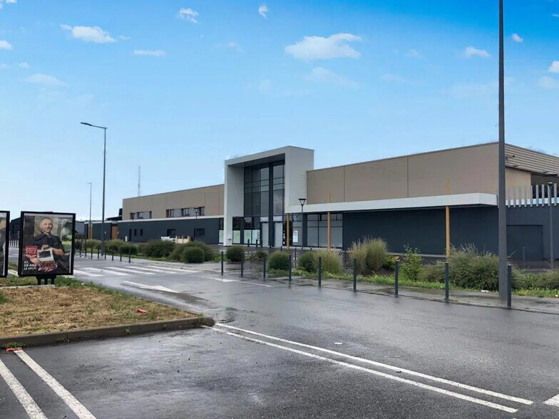 Local commercial dans Phalsbourg à louer - Photo de l’immeuble – Image 1 sur 5