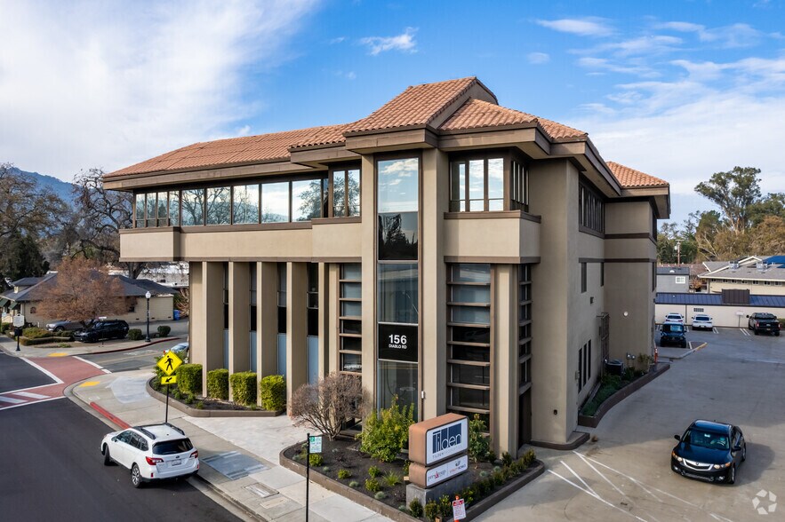 156 Diablo Rd, Danville, CA à louer - Photo de l’immeuble – Image 3 sur 4