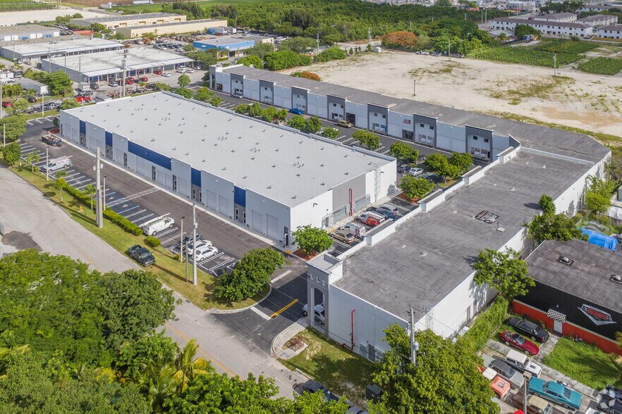 23701 SW 132nd Ave, Homestead, FL à louer - Aérien – Image 3 sur 17