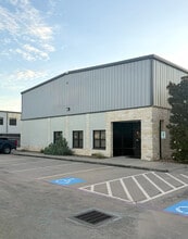 10198 Fairbanks North Houston Rd, Houston, TX à louer Photo de l’immeuble– Image 1 sur 1