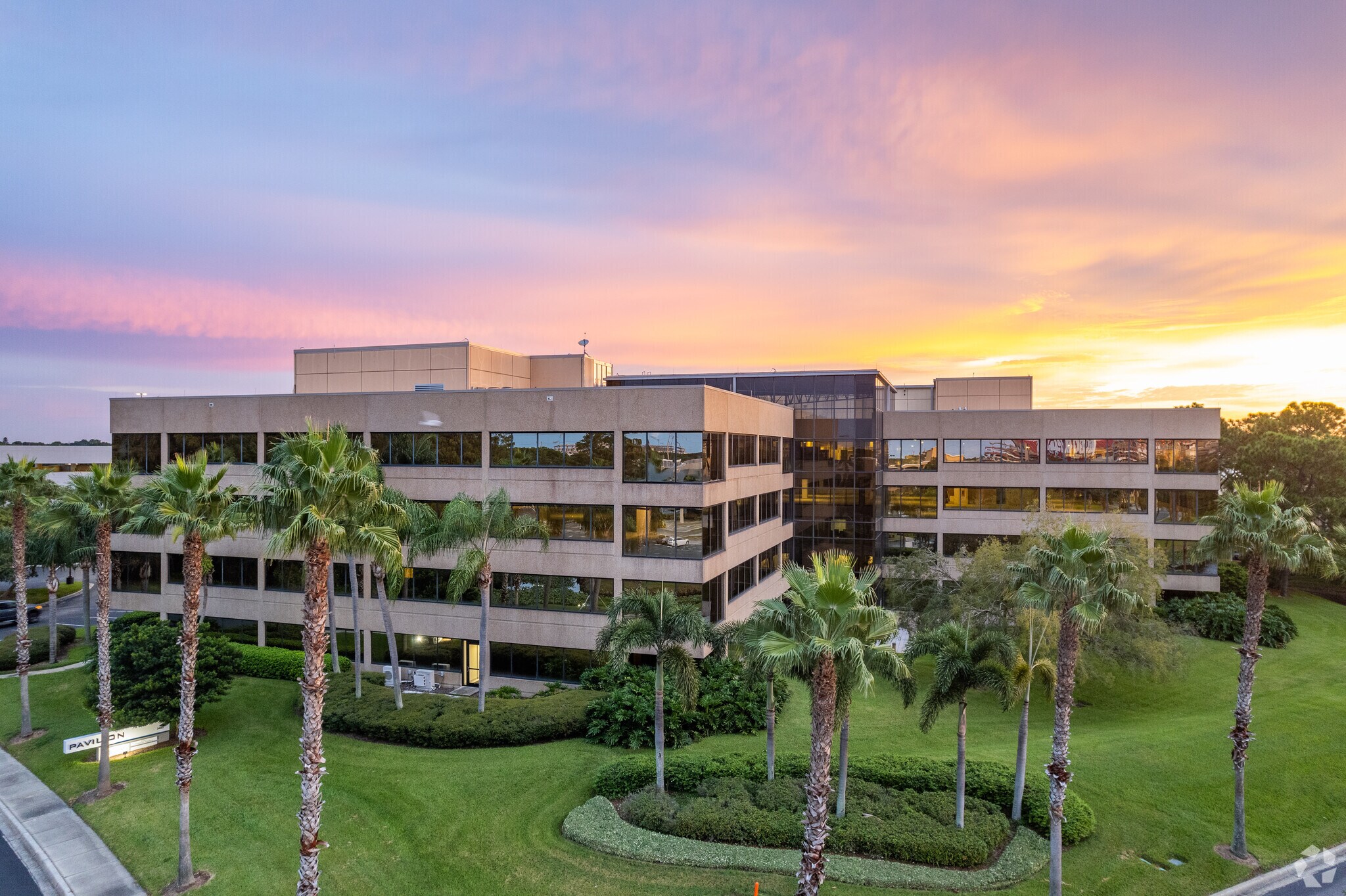 3405 W Martin Luther King Blvd, Tampa, FL à louer Photo principale– Image 1 sur 8