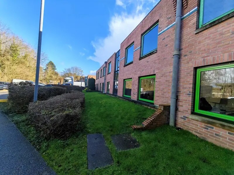 Rue De La Maison Rouge, Lognes à vendre Photo de l’immeuble– Image 1 sur 23