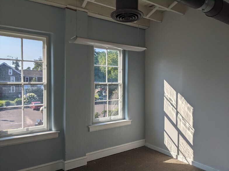 121 N Main St, Souderton, PA à louer - Photo intérieure – Image 2 sur 29
