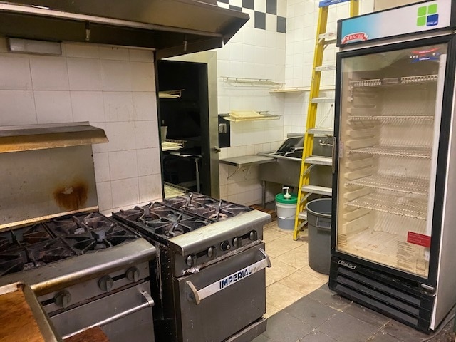501 Woodward Ave, Ridgewood, NY à louer - Photo intérieure – Image 3 sur 5
