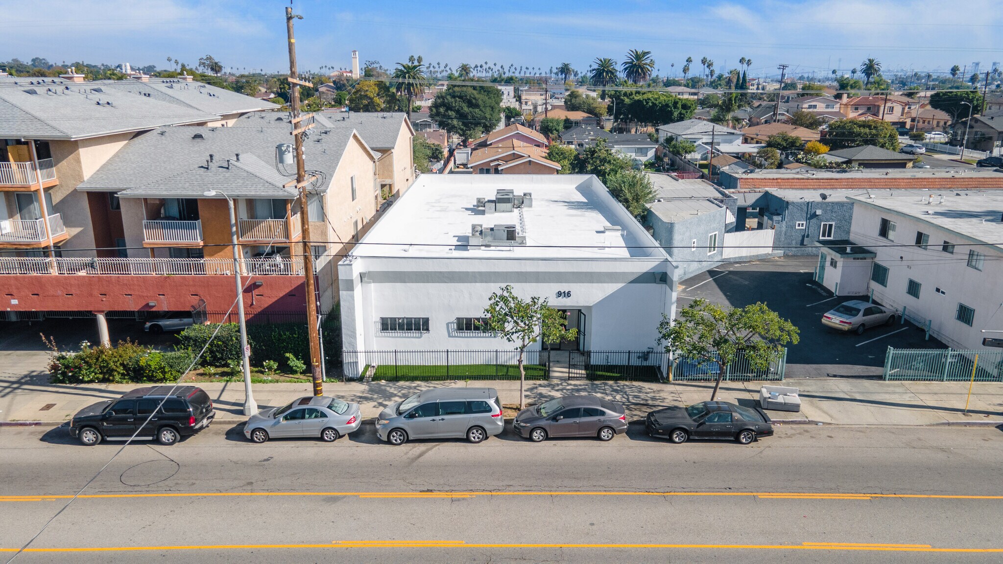 916 N Wilmington Blvd, Wilmington, CA à vendre Photo principale– Image 1 sur 11