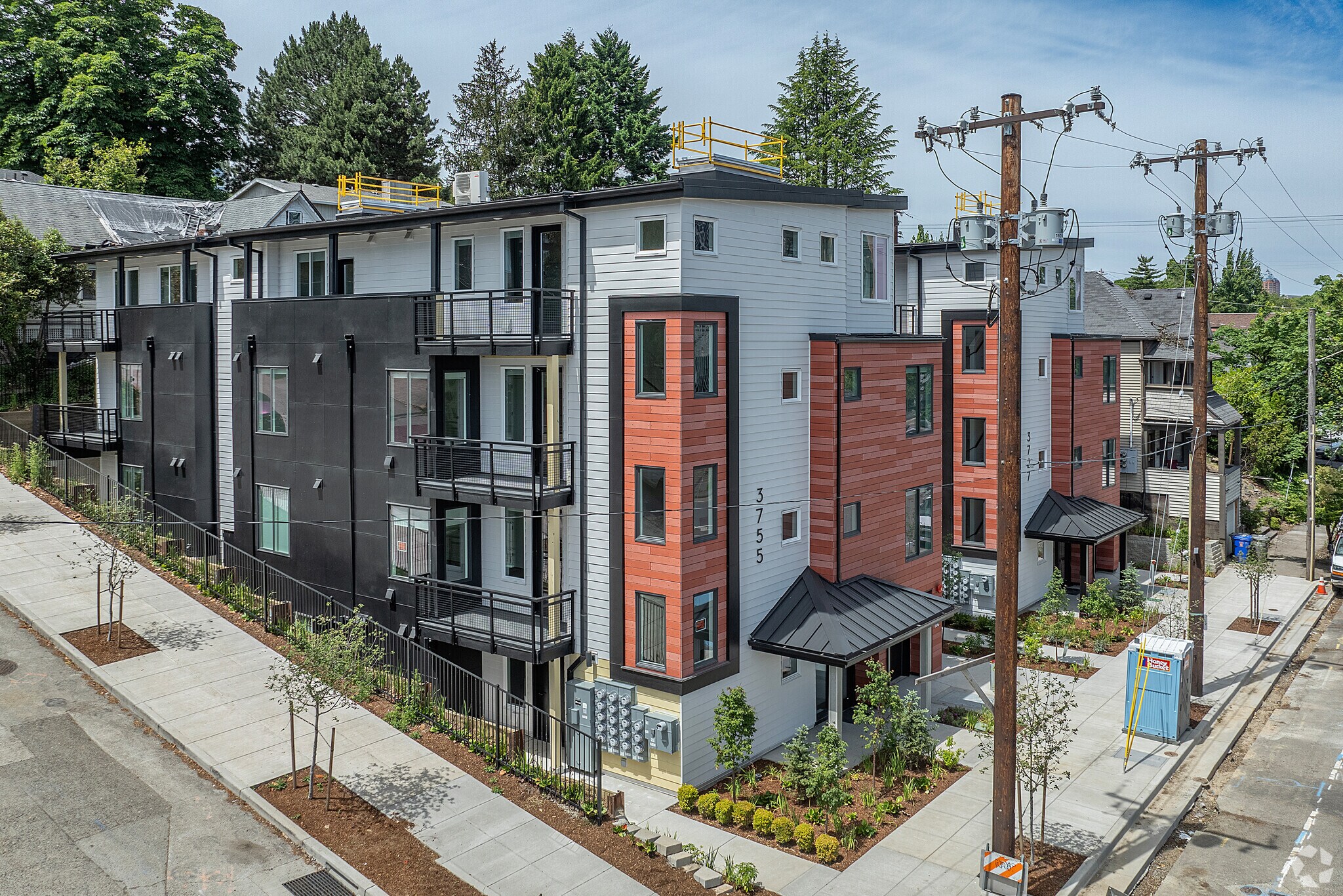 3727-3755 S Hood Ave, Portland, OR à vendre Photo principale– Image 1 sur 31