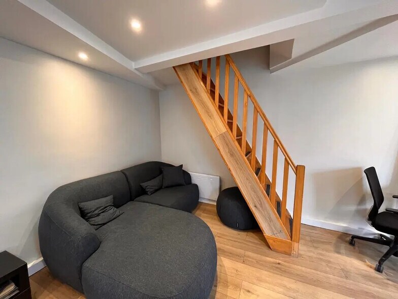23 Rue Blondel, Paris à louer - Photo de l’immeuble – Image 3 sur 6