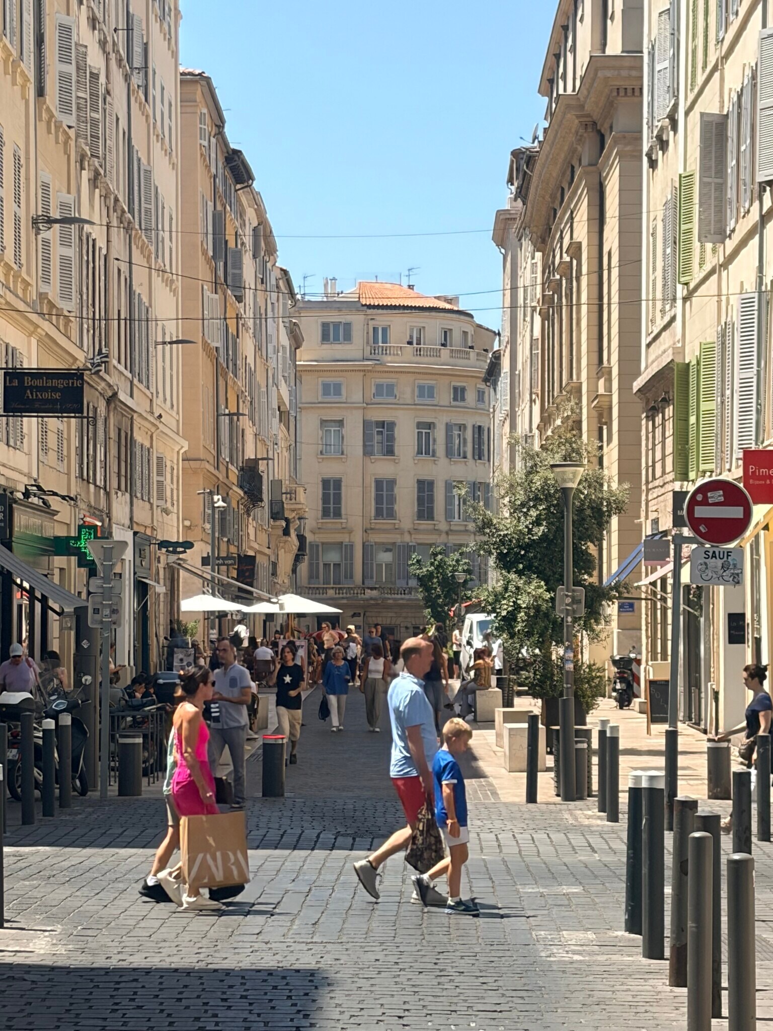 Rue Francis Davso, Marseille à louer Photo de l’immeuble– Image 1 sur 3