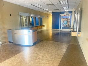 2321 Sir Barton Way, Lexington, KY à louer Photo intérieure– Image 2 sur 4