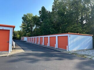 Plus de détails pour 305 Robert Weist ave, Cloverdale, IN - Industriel/Logistique à vendre