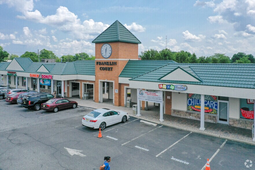 920-950 Hamilton St, Somerset, NJ à louer - Photo de l’immeuble – Image 1 sur 6