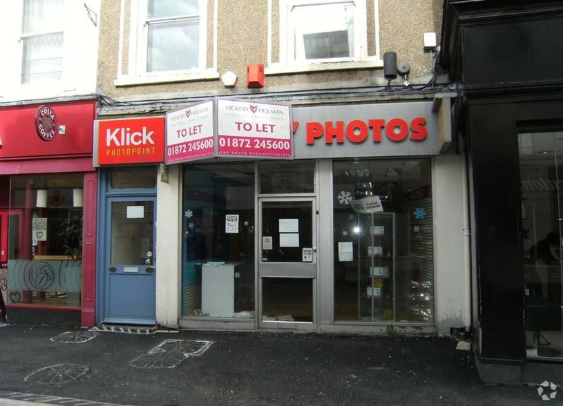 Falmouth Mixed Use portefeuille de 2 biens à vendre sur LoopNet.fr - Photo de l’immeuble – Image 1 sur 1
