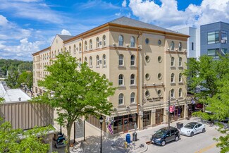 Plus de détails pour 234 W Main St, Waukesha, WI - Local commercial à louer
