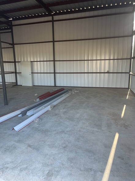 6854 Old Lorena Rd, Lorena, TX à louer - Photo de l’immeuble – Image 2 sur 3