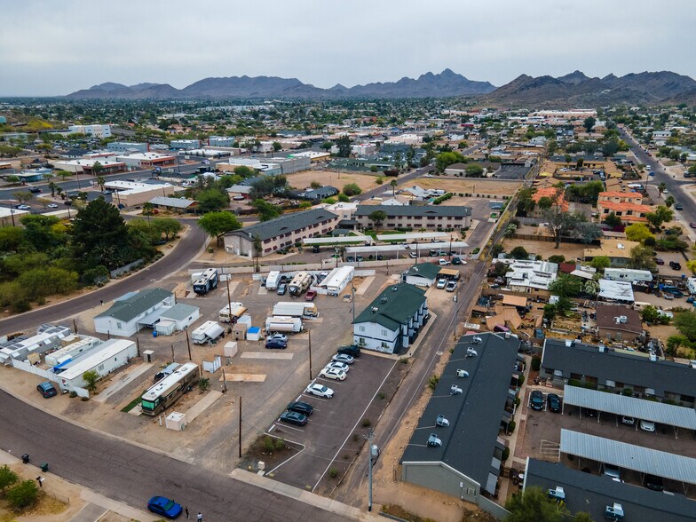 2015 E Eugie Ter, Phoenix, AZ à vendre - Photo de l’immeuble – Image 3 sur 4