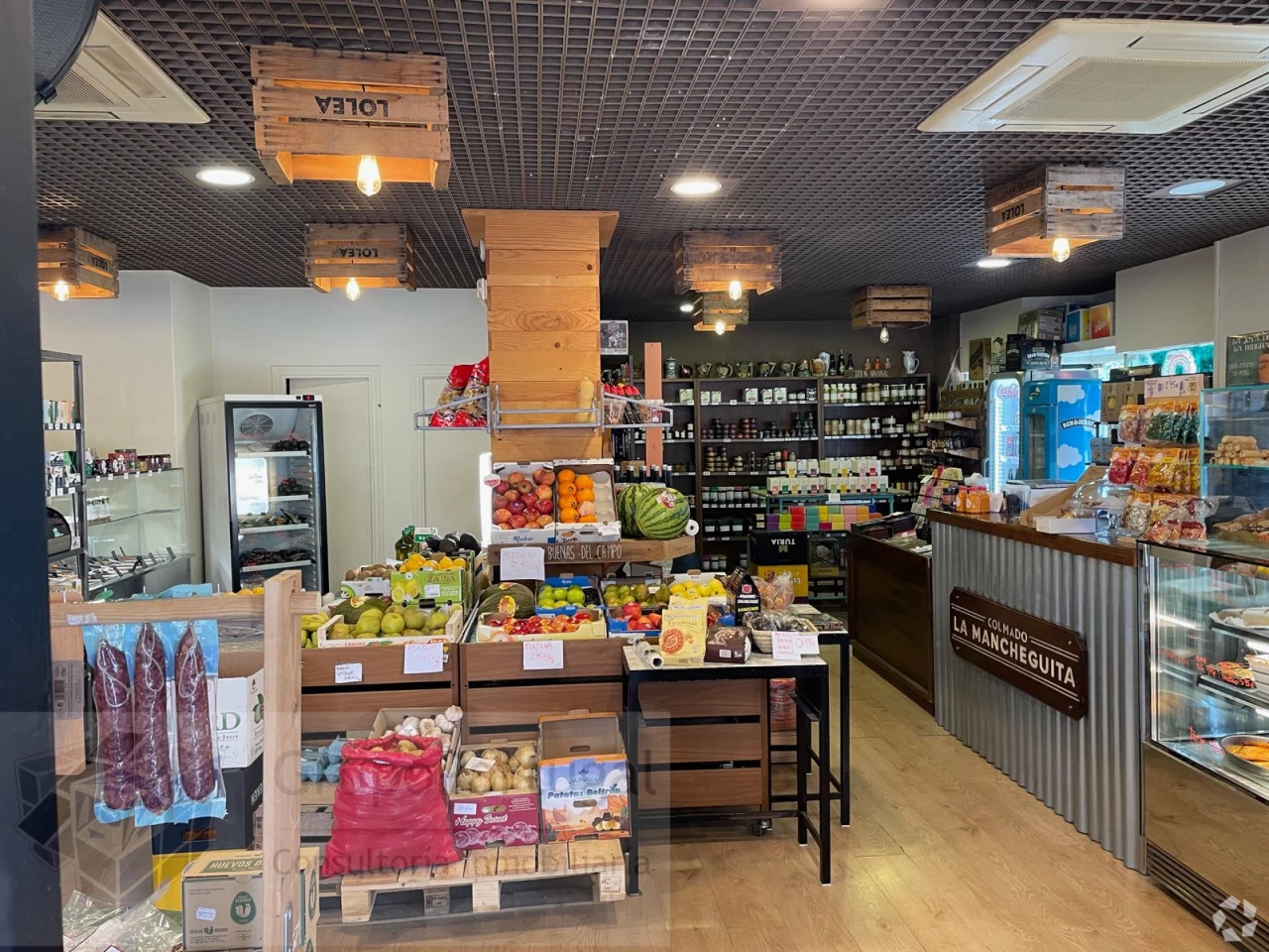 Local commercial dans Torrelodones, Madrid à louer Photo intérieure– Image 1 sur 4