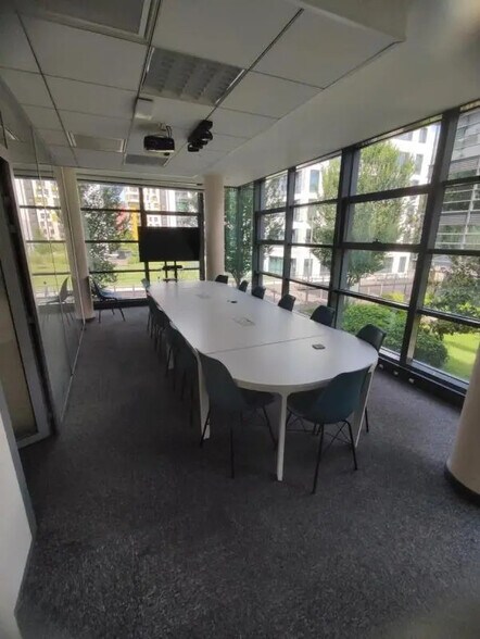 Bureau dans Rouen à louer - Photo de l’immeuble – Image 3 sur 4