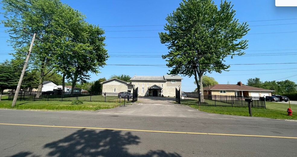 1059 Glancaster Rd, Hamilton, ON à vendre - Photo de l’immeuble – Image 2 sur 4