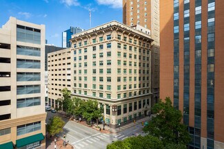 Plus de détails pour 110 W 7th St, Fort Worth, TX - Bureau à vendre