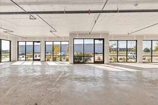 Plus de détails pour 701 SW 17th St, Moore, OK - Local commercial à louer