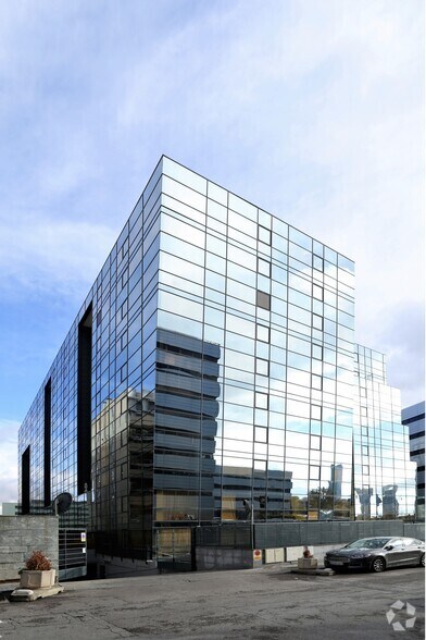 Avenida Manoteras, 8, Madrid, Madrid à vendre - Photo de l’immeuble – Image 3 sur 4