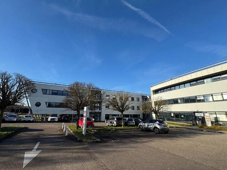 1 Rue Claude Chappe, Metz à louer - Photo de l’immeuble – Image 2 sur 2