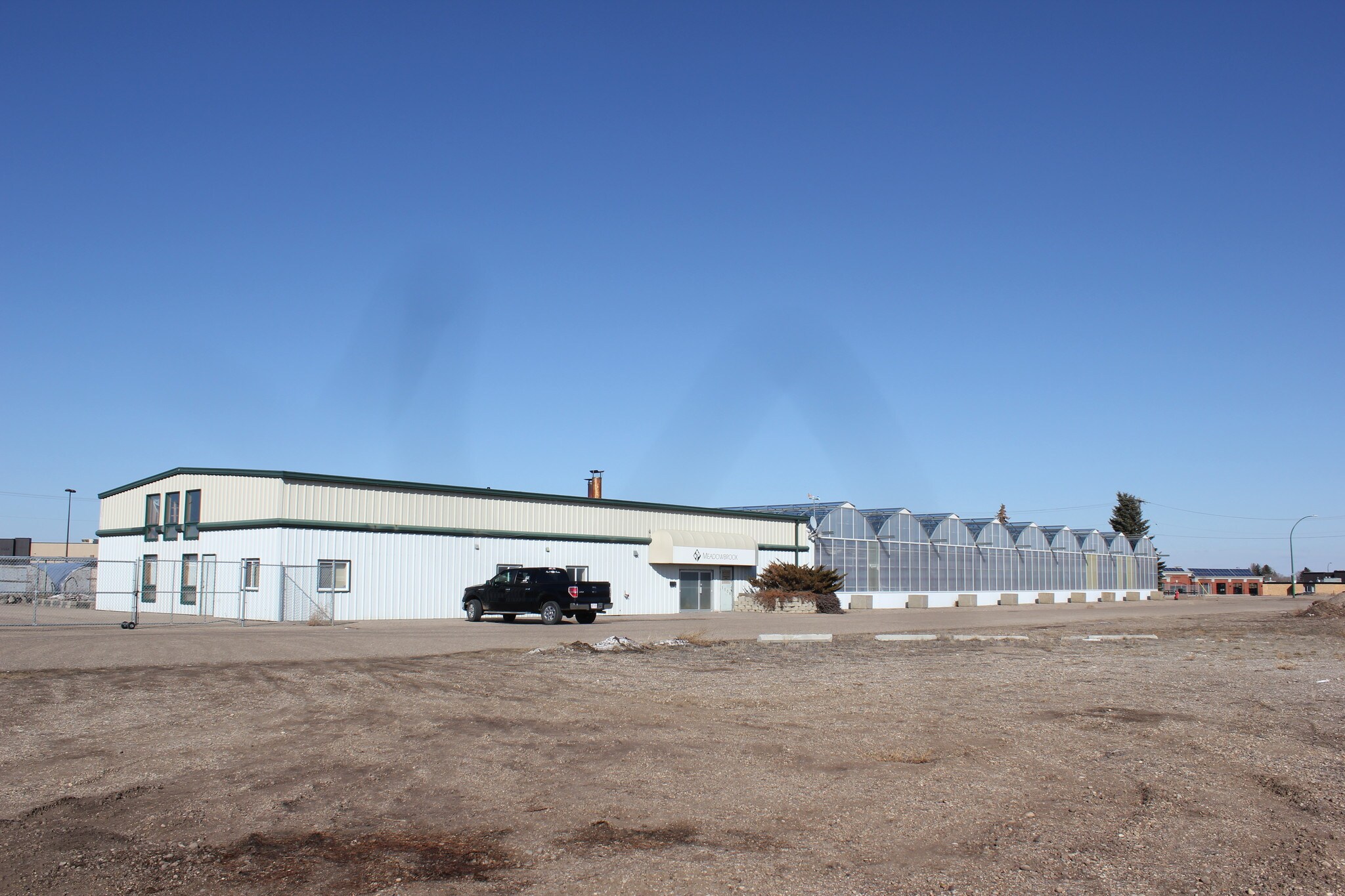 1108-1144 7 St SW, Medicine Hat, AB à vendre Photo de l’immeuble– Image 1 sur 2