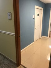 4000 N State Road 7, Lauderdale Lakes, FL à louer Photo intérieure– Image 1 sur 4