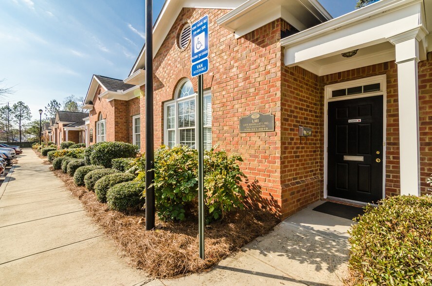 2255 Sewell Mill Rd NE, Marietta, GA à vendre - Photo de l’immeuble – Image 1 sur 15