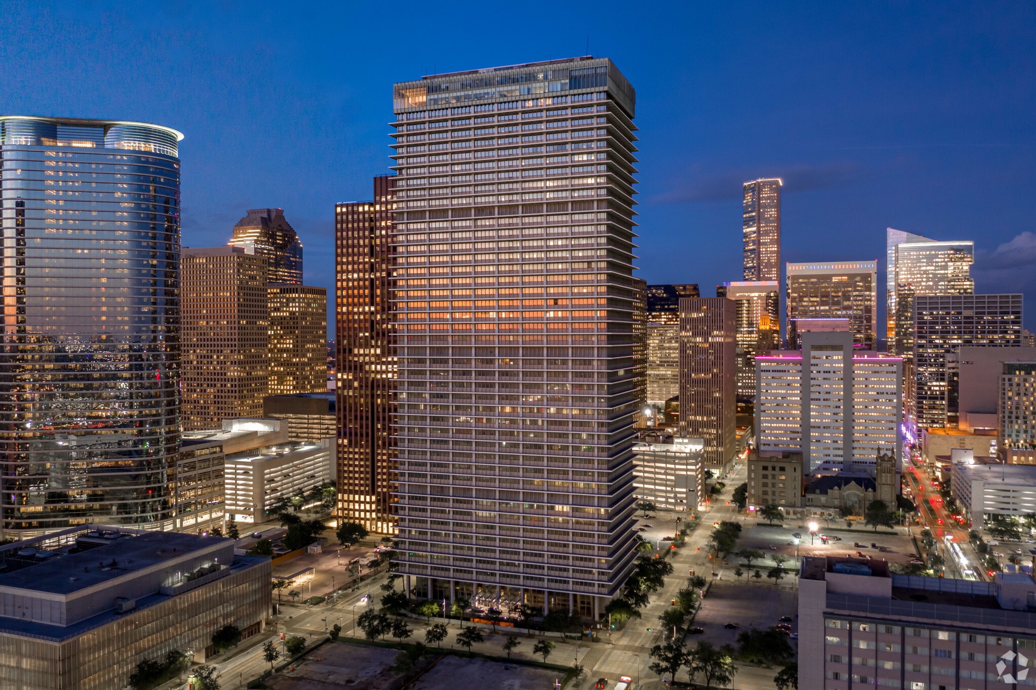 800 Bell St, Houston, TX à vendre Photo principale– Image 1 sur 25