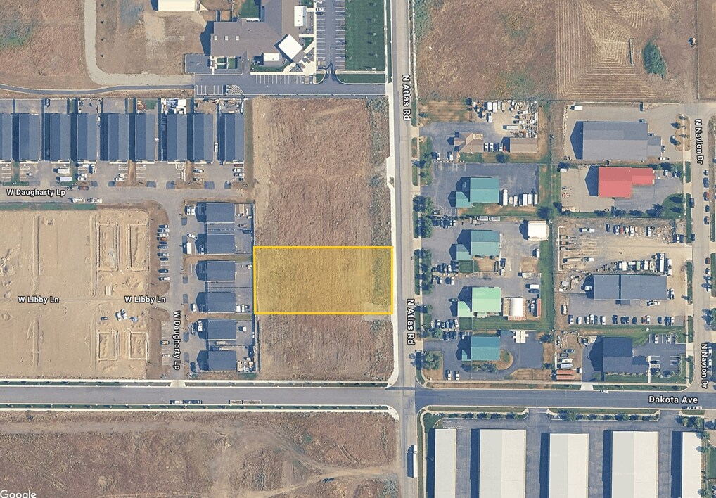 10101 N Atlas Rd, Hayden, ID à vendre Photo principale– Image 1 sur 2