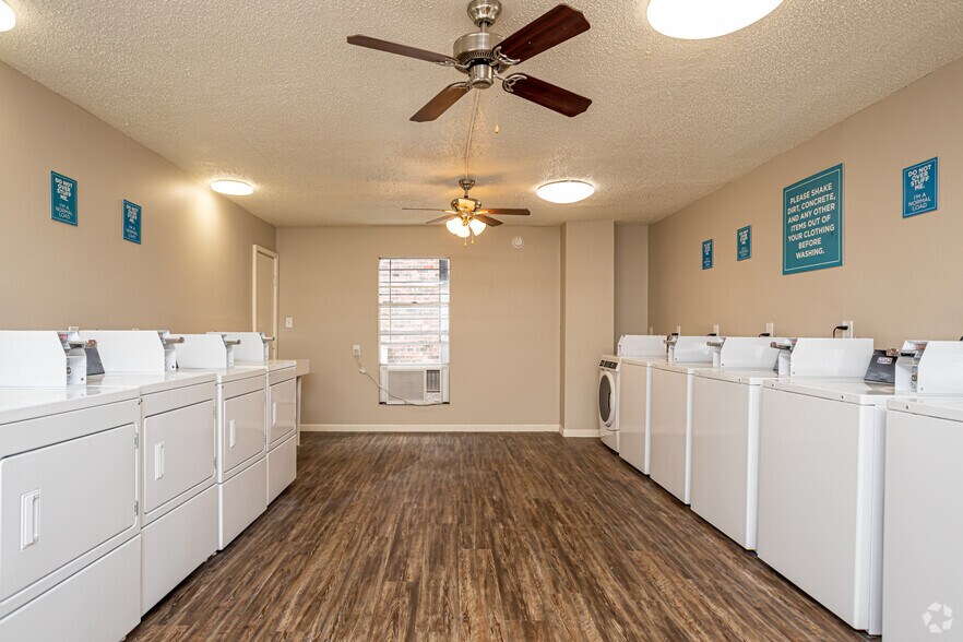 11620 Airline Hwy, Baton Rouge, LA à vendre - Photo intérieure – Image 3 sur 17