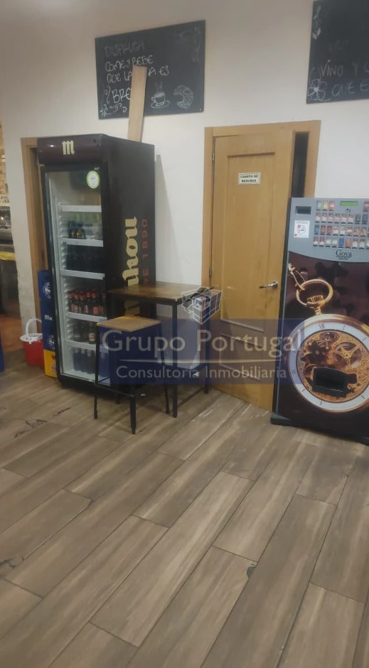 Local commercial dans Madrid, Madrid à louer Photo intérieure– Image 1 sur 4