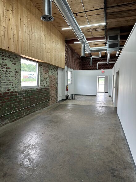 1130 Oakleigh Dr, East Point, GA à louer - Photo intérieure – Image 2 sur 11