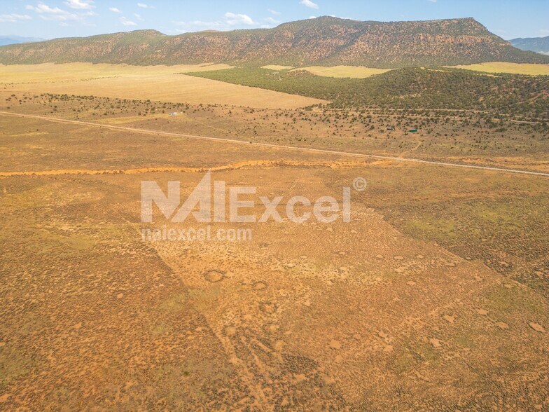 Granite Mountain Foothills Loop, Cedar City, UT à vendre - Photo de l’immeuble – Image 3 sur 5