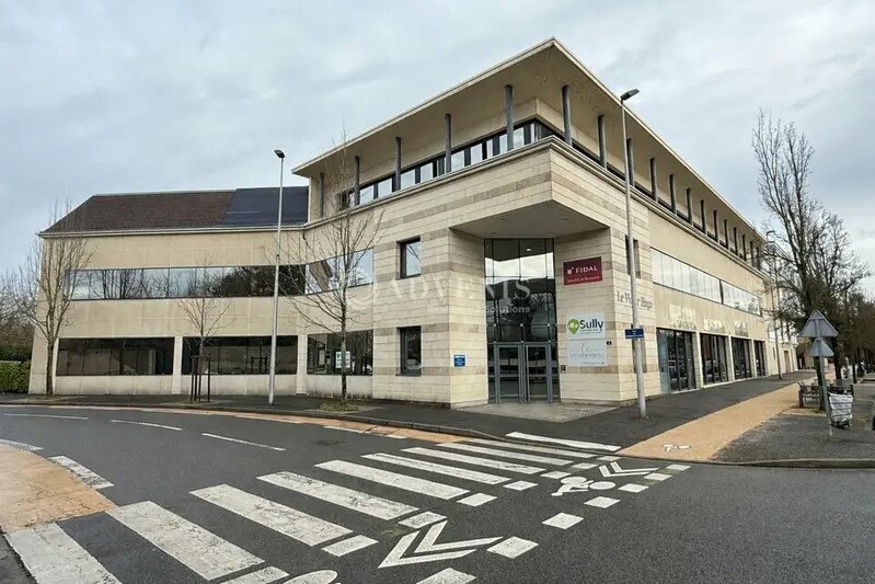 Bureau dans Orléans à louer Photo de l’immeuble– Image 1 sur 10