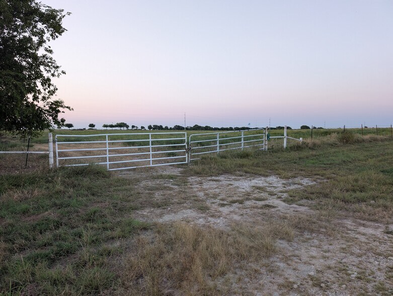 681 US-77, Hillsboro, TX à vendre - Photo de l’immeuble – Image 2 sur 5