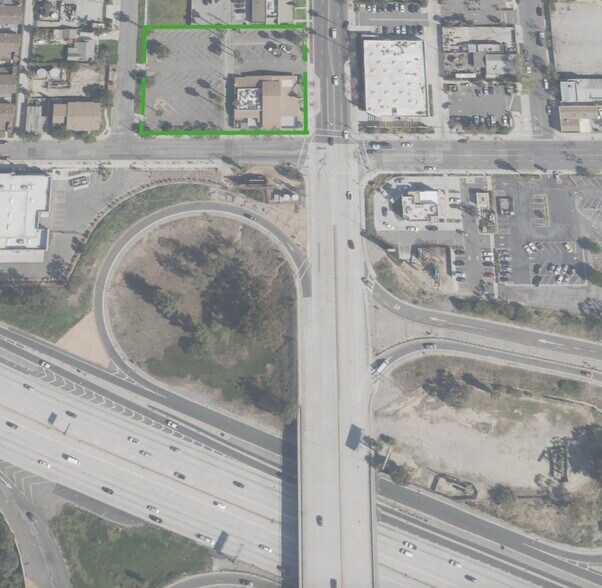 3301 Atlantic Ave, Long Beach, CA à louer - Aérien – Image 2 sur 3