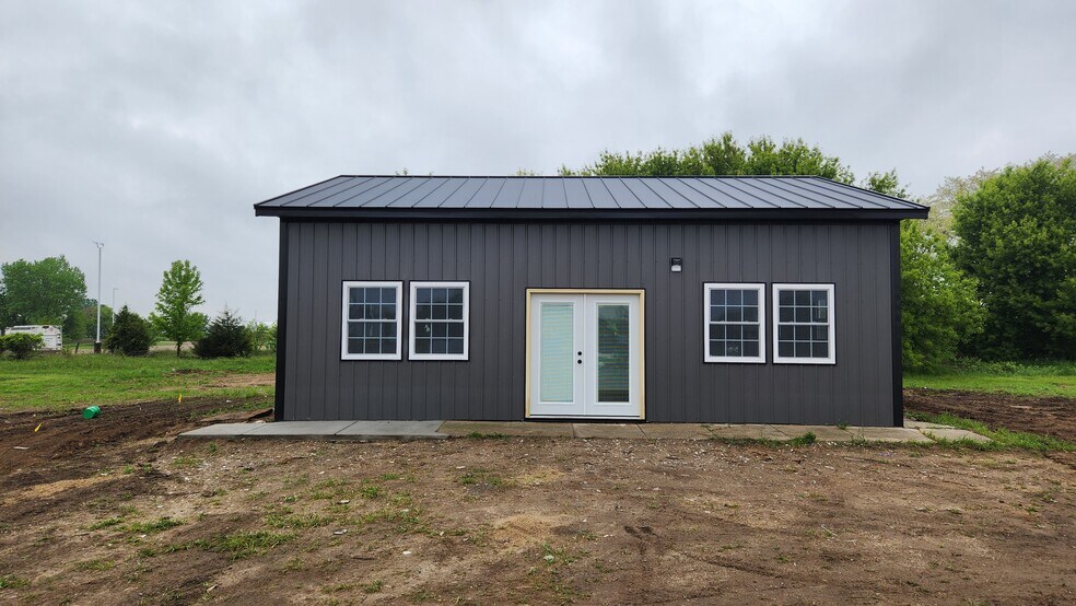 7225 Saddlebag Lake rd, Lake Odessa, MI à vendre - Photo principale – Image 1 sur 24