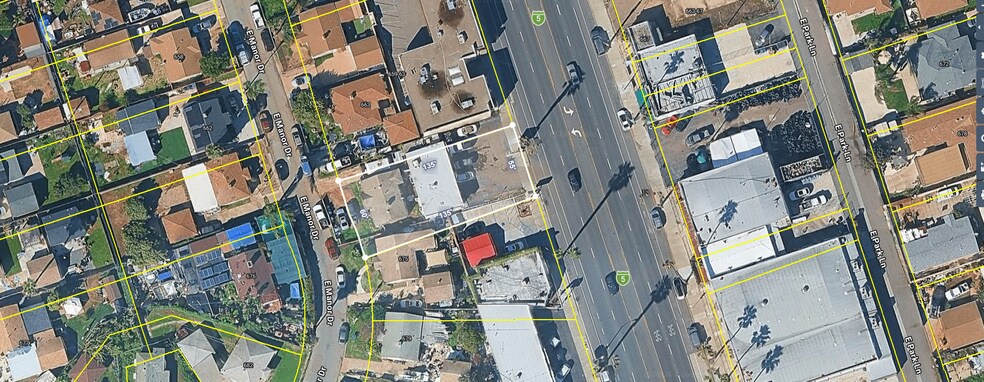 670 Broadway, Chula Vista, CA à vendre - Photo de l’immeuble – Image 2 sur 5
