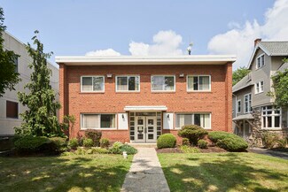 Plus de détails pour 661 W Market St, Akron, OH - Bureau à vendre