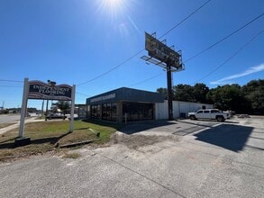 431 Racetrack Rd NW, Fort Walton Beach, FL à vendre Photo de l’immeuble– Image 2 sur 21