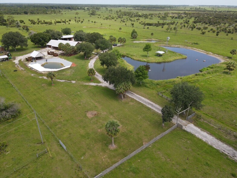 6935 NE 48th St, Okeechobee, FL à vendre - Photo de l’immeuble – Image 2 sur 75