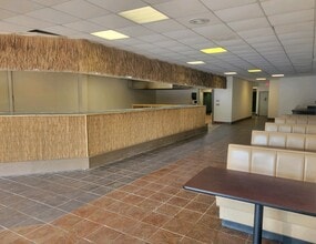 2337-2375 1st St NE, Center Point, AL à louer Photo de l’immeuble– Image 2 sur 2