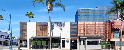 468 N Bedford Dr, Beverly Hills, CA à louer Photo de l’immeuble– Image 2 sur 5