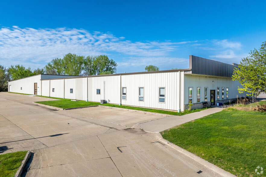 26378 289th Pl, Adel, IA à vendre - Photo de l’immeuble – Image 2 sur 15
