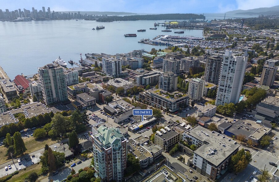 152-111 E Lonsdale Av, North Vancouver, BC à louer - Aérien – Image 3 sur 3