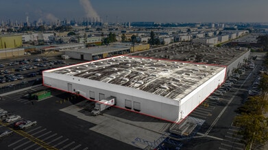 525 Maple Ave, Torrance, CA à louer Photo intérieure– Image 2 sur 54